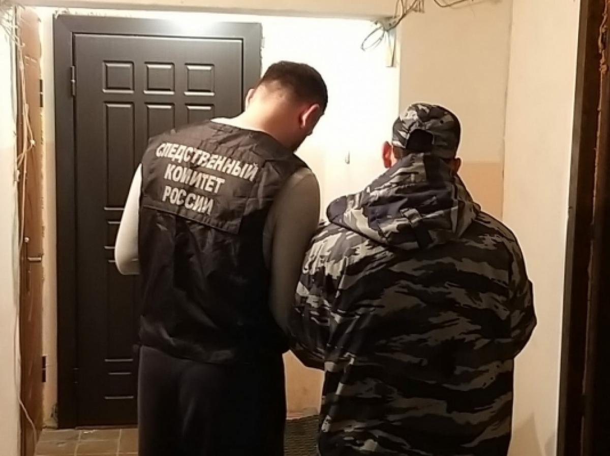 В саратовском подъезде оскорбившего женщину горожанина избили до смерти