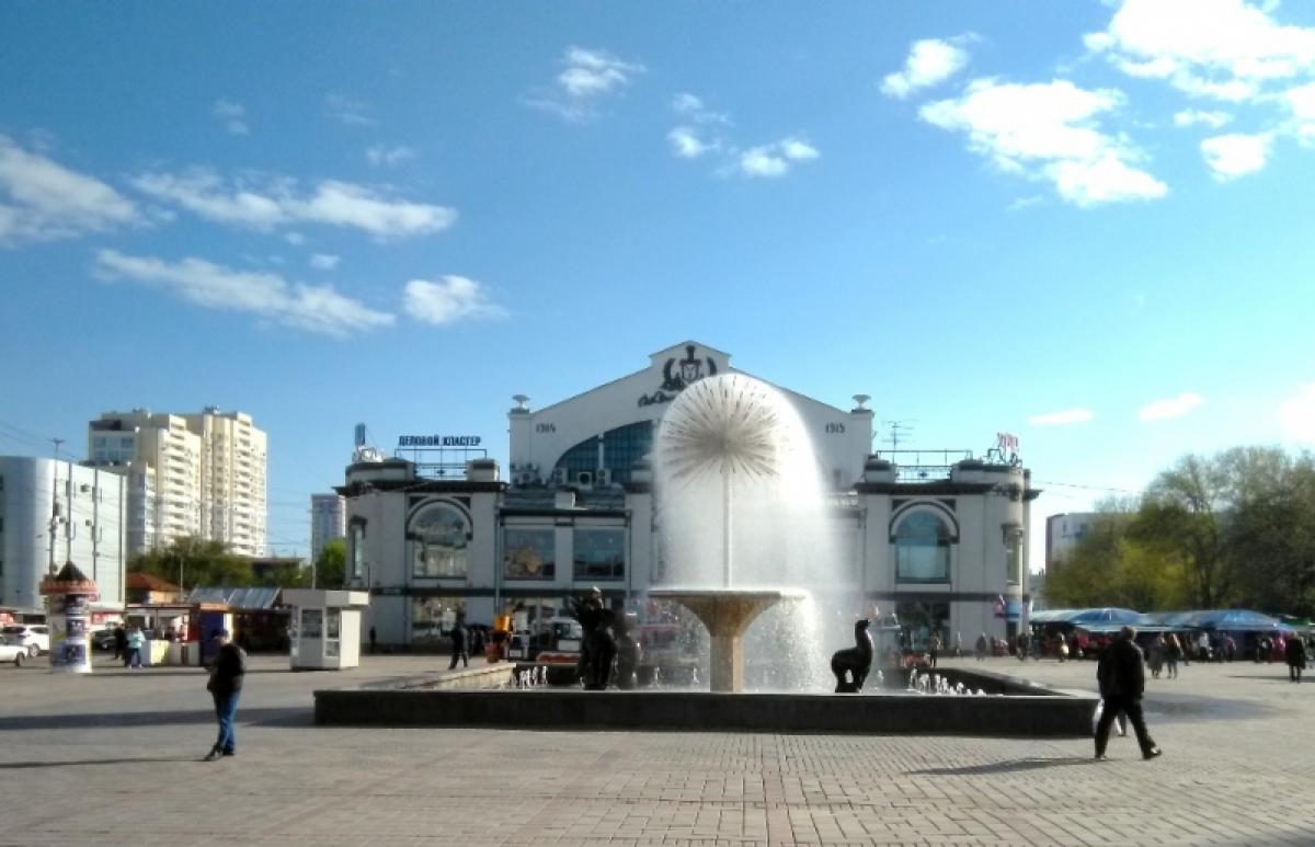 Власти Саратова обозначили планы по благоустройству площади Кирова и прилегающей территории