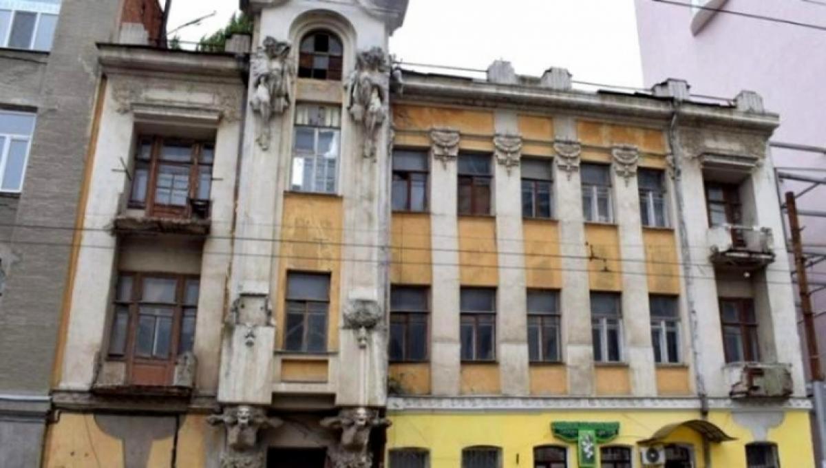 Собственник Дома Яхимовича в Саратове еще не начал его восстанавливать