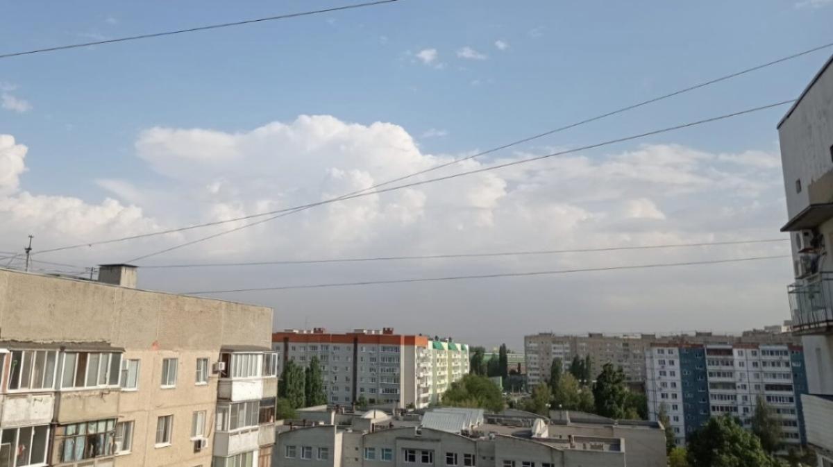 Очевидцы: подозрительная серая мгла накрыла Саратов и Энгельс