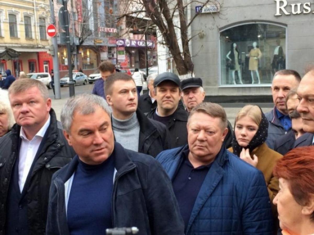 «Мастер пера»: Володин превращает Госдуму в главную патриотическую партию