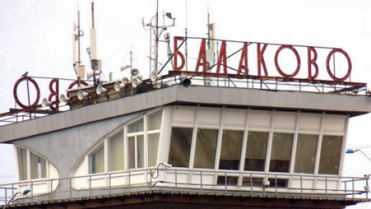 Поселки под Балаково накрыло пеплом, копотью и сильной гарью