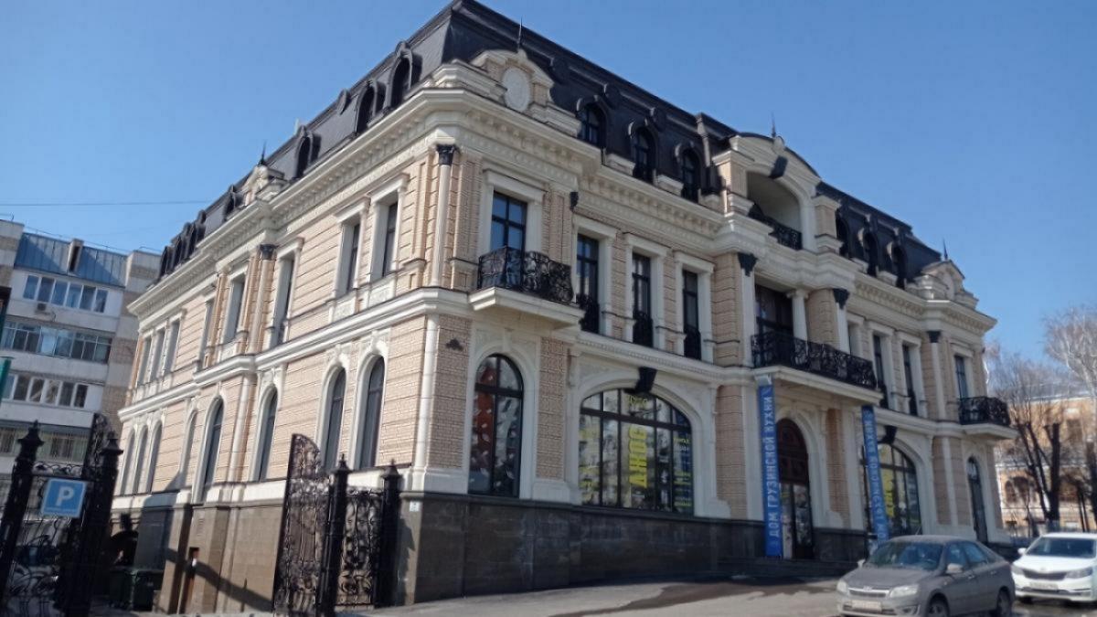 Доцент СГУ высказался о судебных тяжбах по зданию на Октябрьской, 7