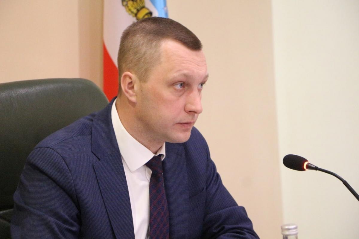 Бусаргин: завтра примем решение о снятии ограничений на работу предприятий общепита по ночам