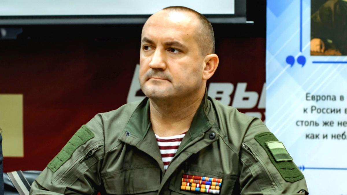 Калинин призвал защитить граждан от необоснованного роста тарифов сотовой связи