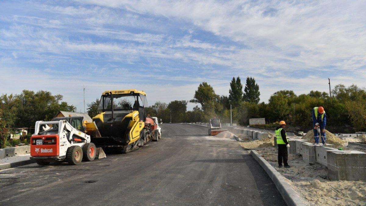 Бусаргин назвал срок открытия путепровода в Татищевском районе