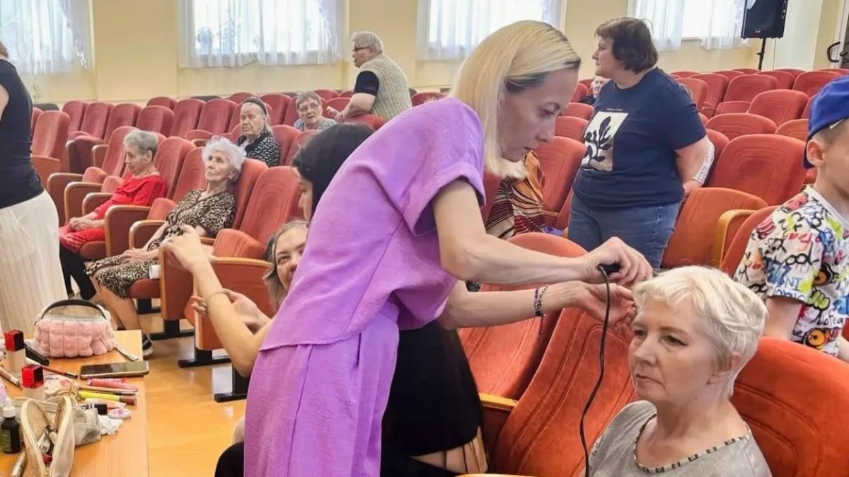 Калинин: День доброты прошел в Саратовском доме-интернате для престарелых