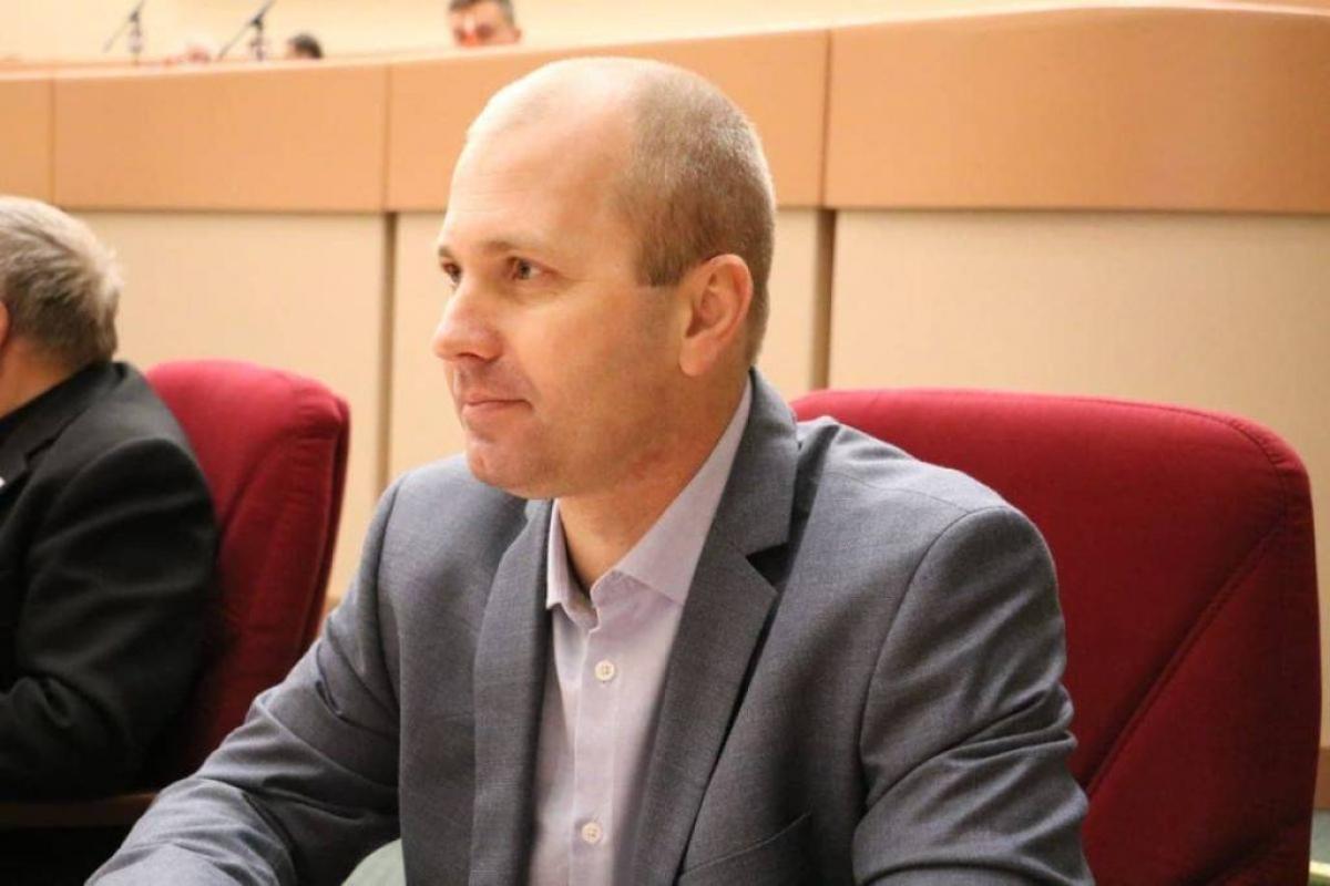 Депутат облдумы: люди с нетерпением ждут продолжения ремонта тротуаров в Саратове