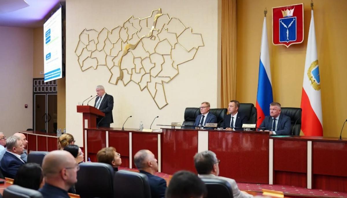 Поставлены задачи по развитию саратовского здравоохранения до 2030 года