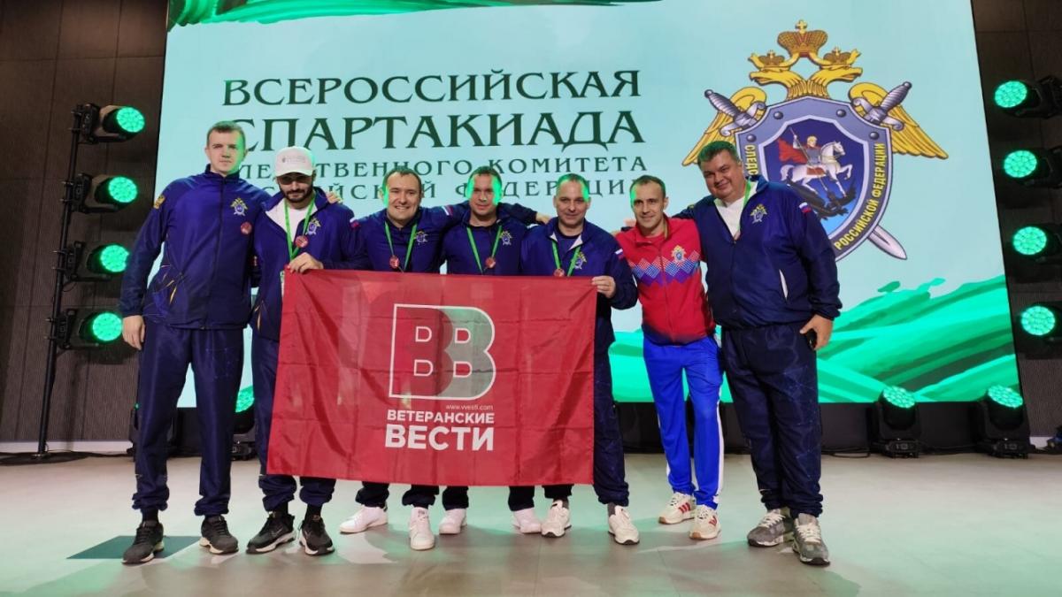 Калинин поддержал спортивную команду Следственного управления