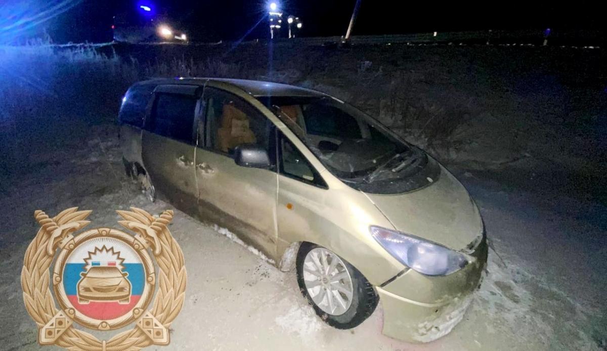 3 человека покалечились в ночном ДТП «Тойоты» под Саратовом