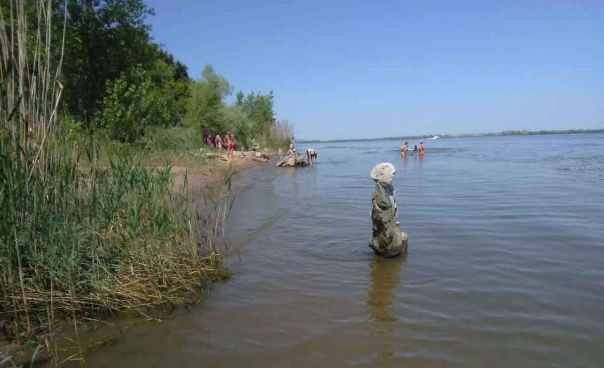 Массовая драка на пляже загородного клуба в Энгельсе: состоится суд
