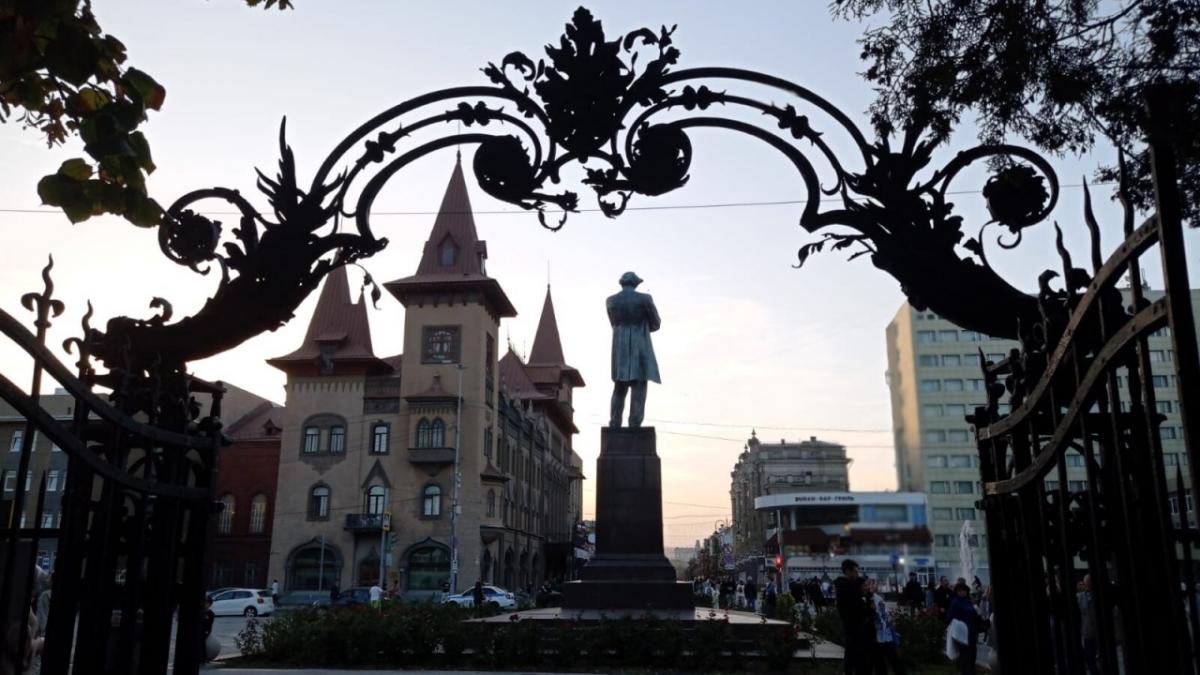 Саратовец за 1 млн рублей продает раритетного «Слона»