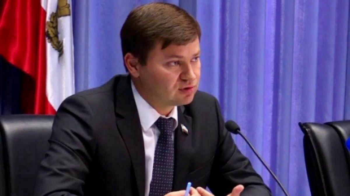 Суд освободил бывшего саратовского министра Дмитрия Тепина из-под стражи