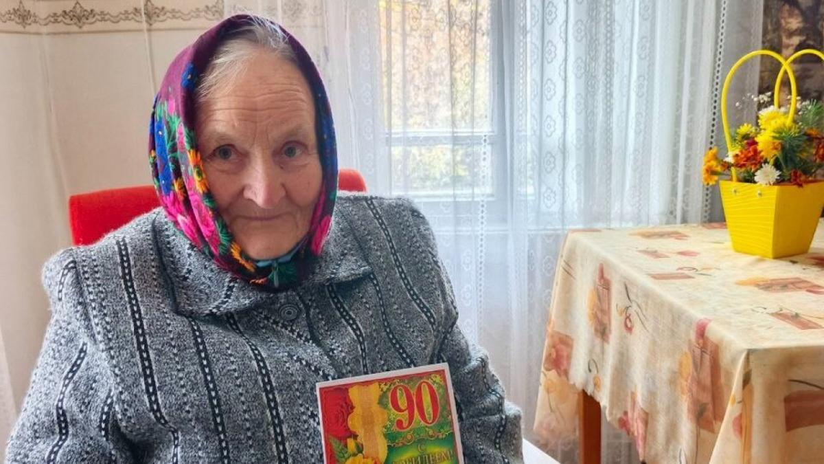 90-летний юбилей отметила доярка из Петровского района