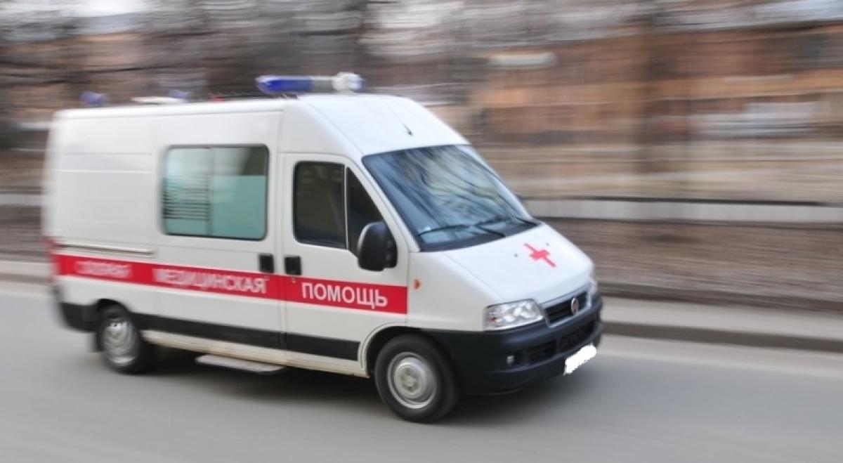 22-летнюю девушку столкнули с 5 этажа во время ссоры на балконе 