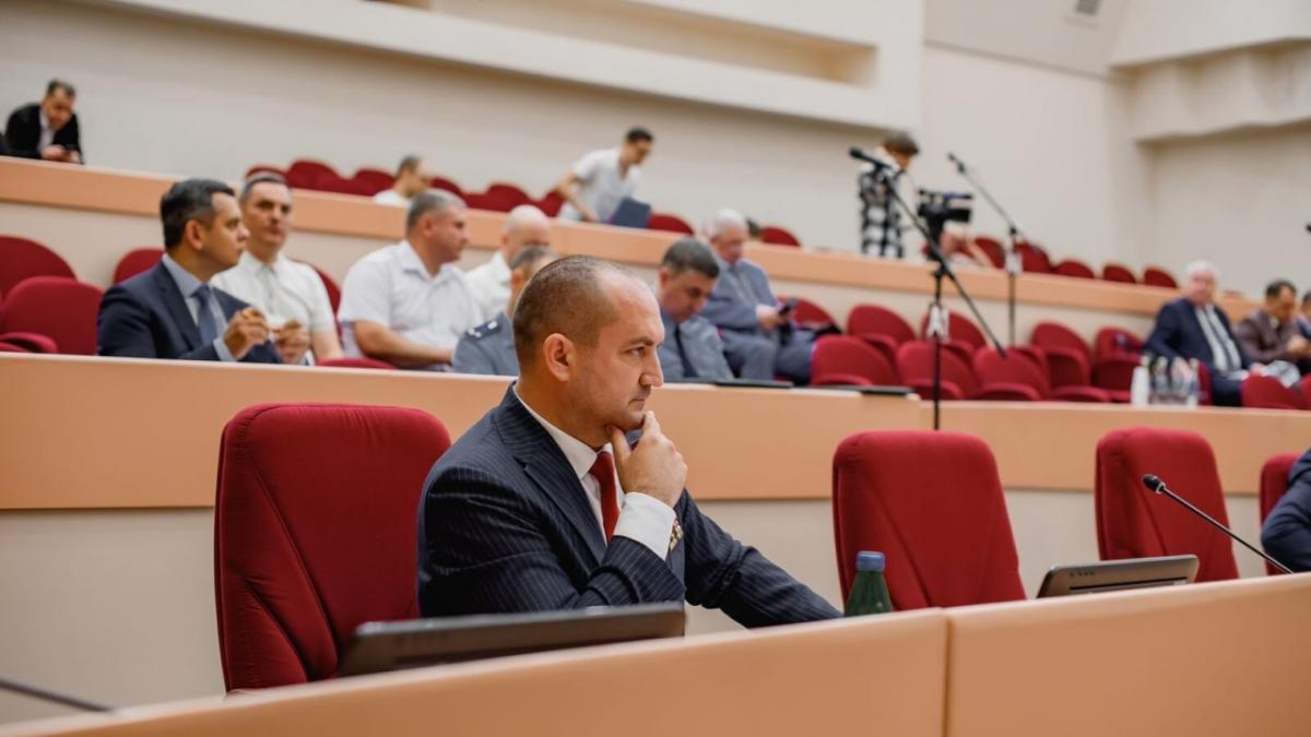 Калинин поддержал губернатора в вопросах контроля за отключением ГВС