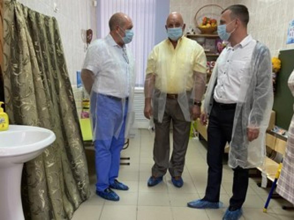 «Специальное расписание» саратовских школ предъявили депутатам