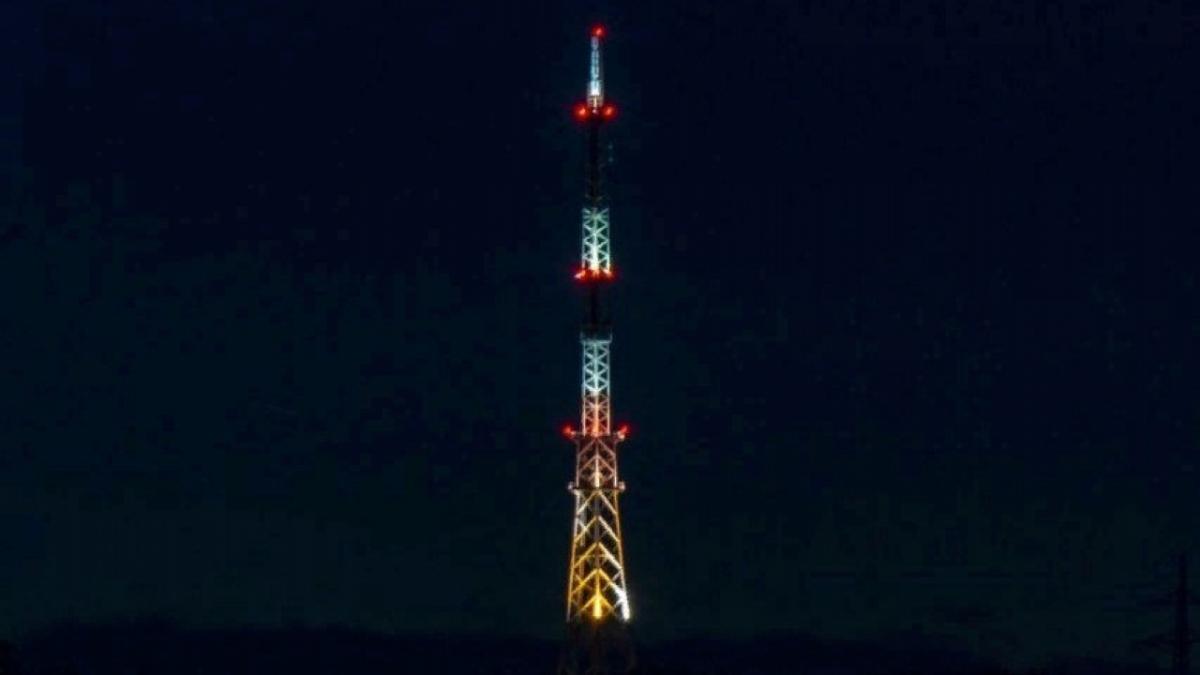 Саратовская телебашня будет на 1 час подсвечена в честь Дня защиты детей