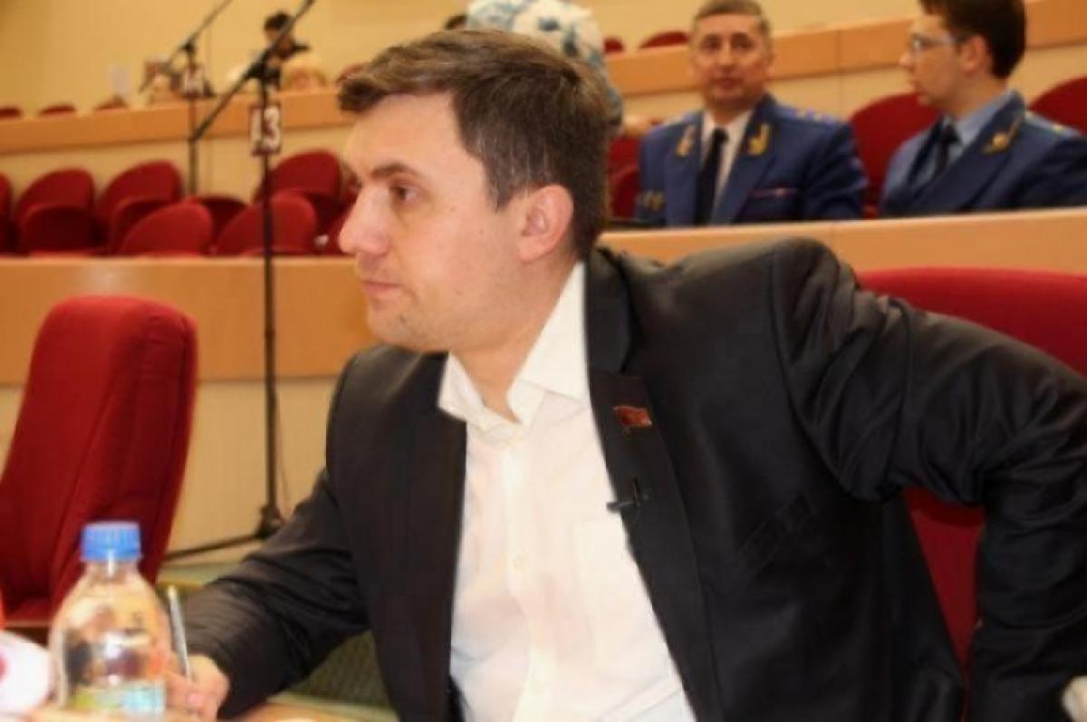 Николай Бондаренко: в Саратове может закрыться колледж искусств