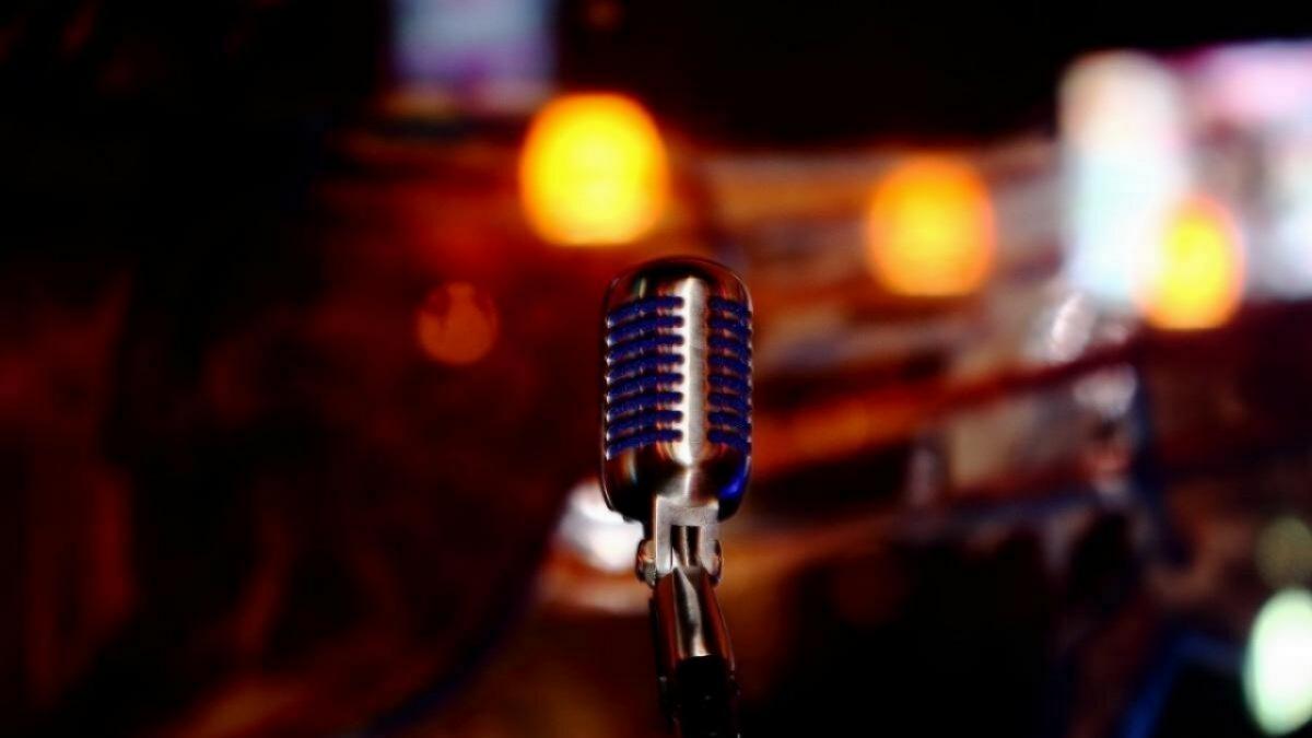 В Саратове из-за критики СВО требуют отменить концерт певицы Доры