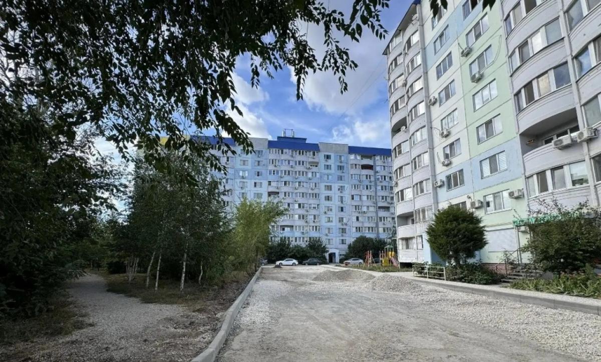 В Энгельсе начался ремонт дворов в микрорайоне, где проживает 6,5 тысяч человек