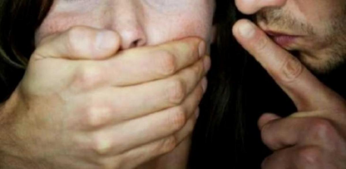 Насильник напал на женщину-соцработника, которая пришла к нему домой оказать помощь