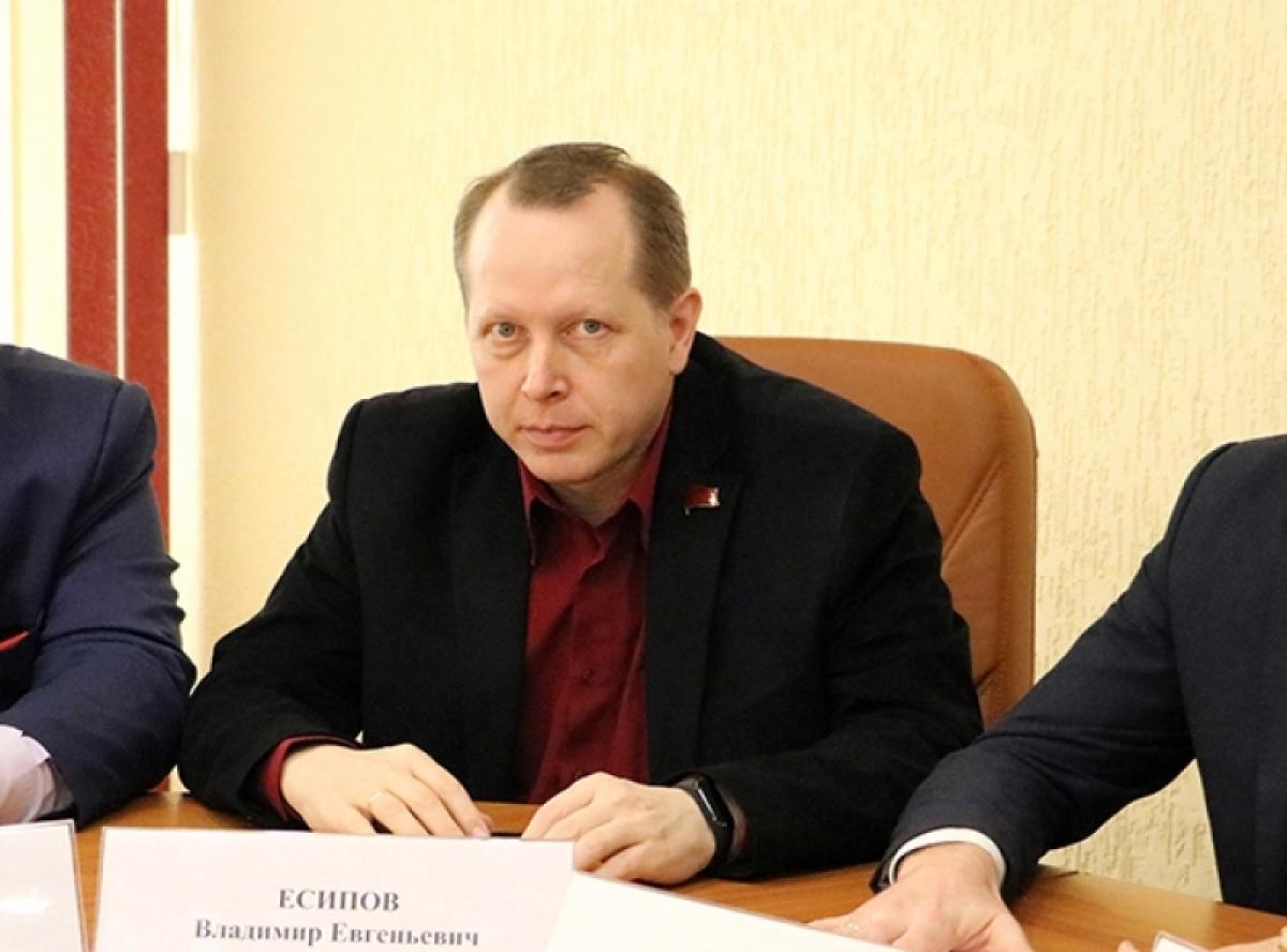 Депутат облдумы: «Николая Бондаренко признали нарушителем закона о коррупции, над ним устроили судилище»