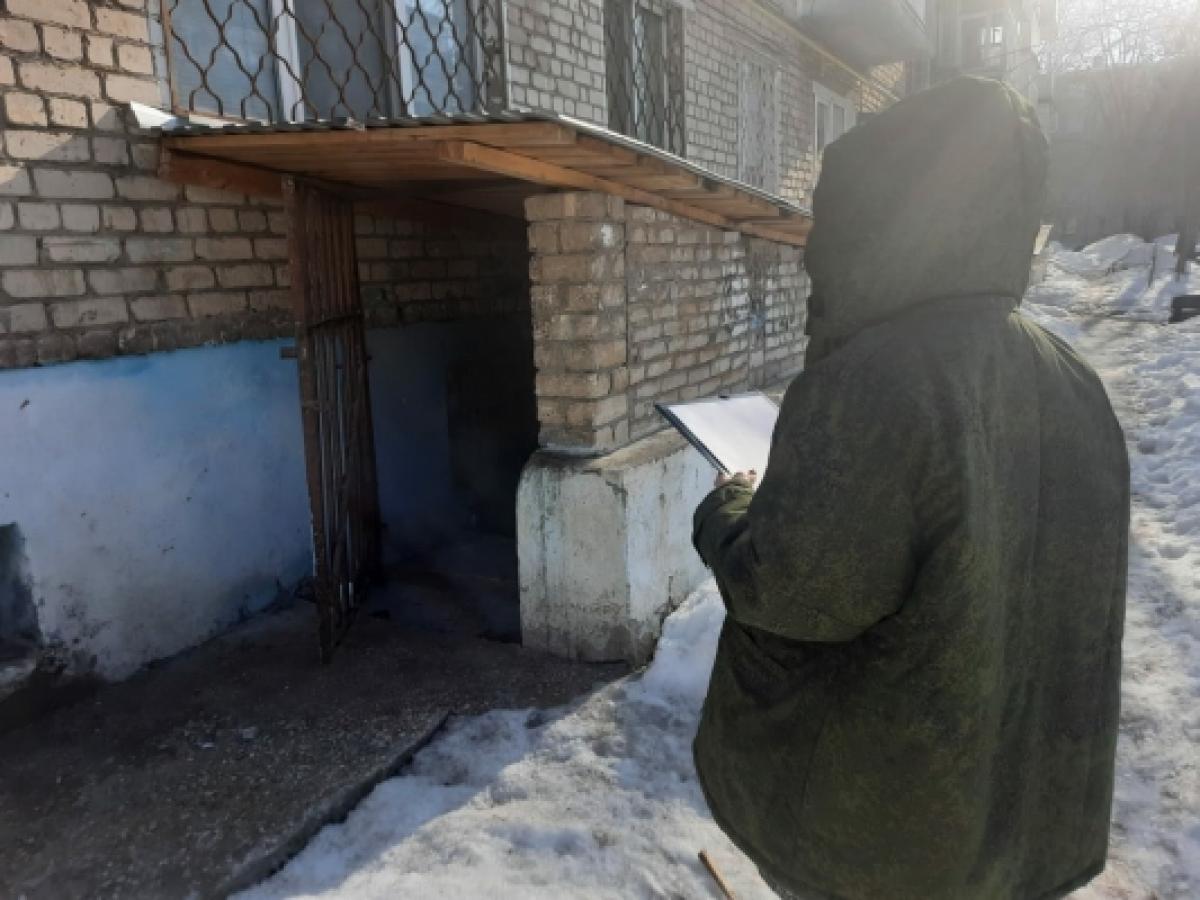 В Балаково слесарь обнаружил труп в подвале дома на Минской