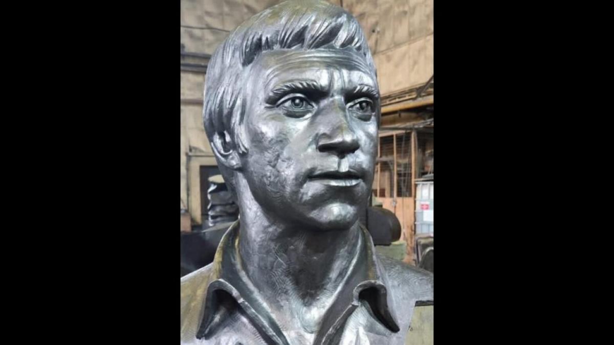 В Энгельсе на День города откроют памятник Владимиру Высоцкому 