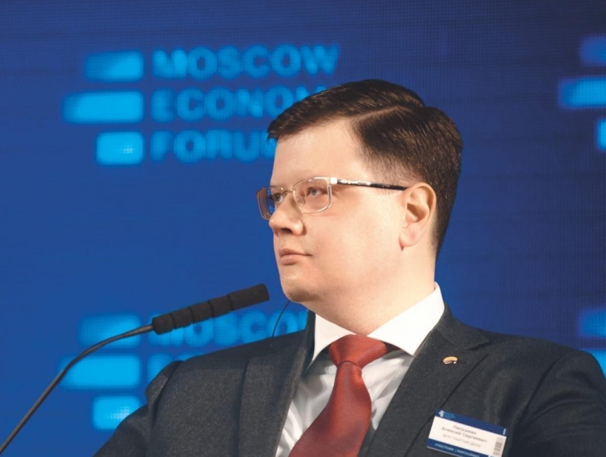 Алексей Лапушкин: нужна смена экономической политики и новая индустриализация страны