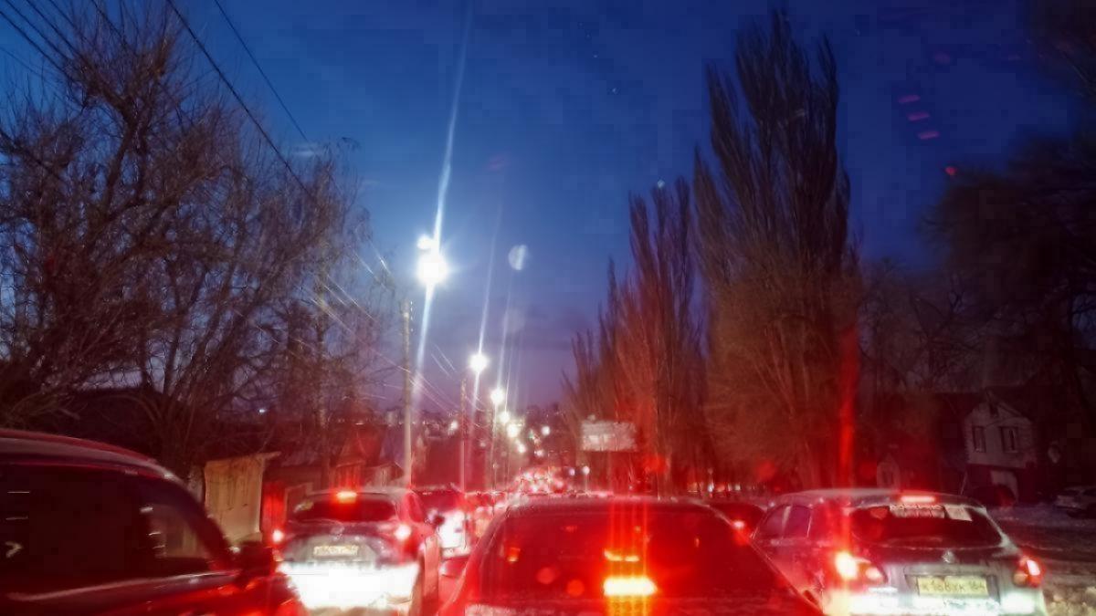 На улицу не выходить: появилось видео дымящегося мусорного полигона в Энгельсе