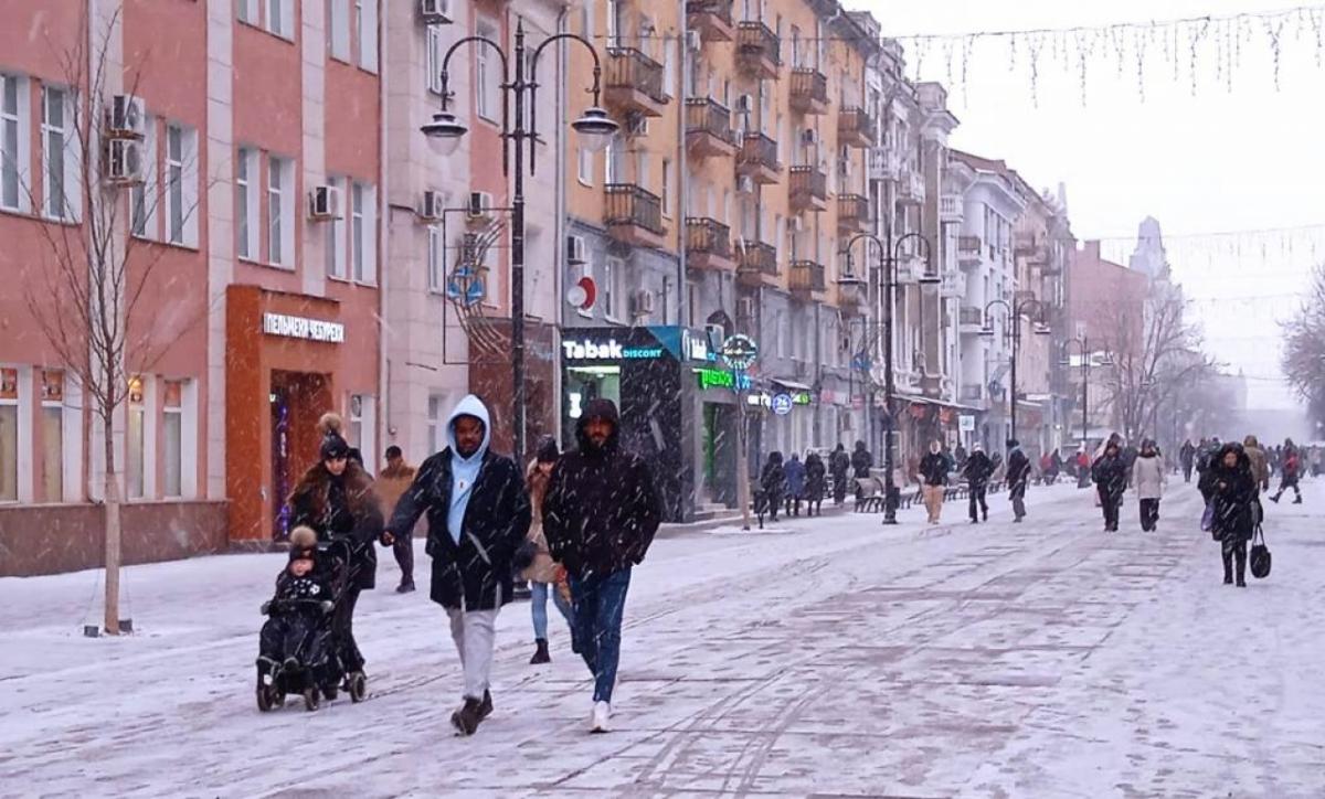 Роскачество исследовало применяемые на улицах Саратова реагенты и дало оценку