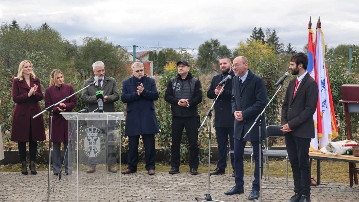 Калинин: Россия восстановила в центре Европы Русский некрополь