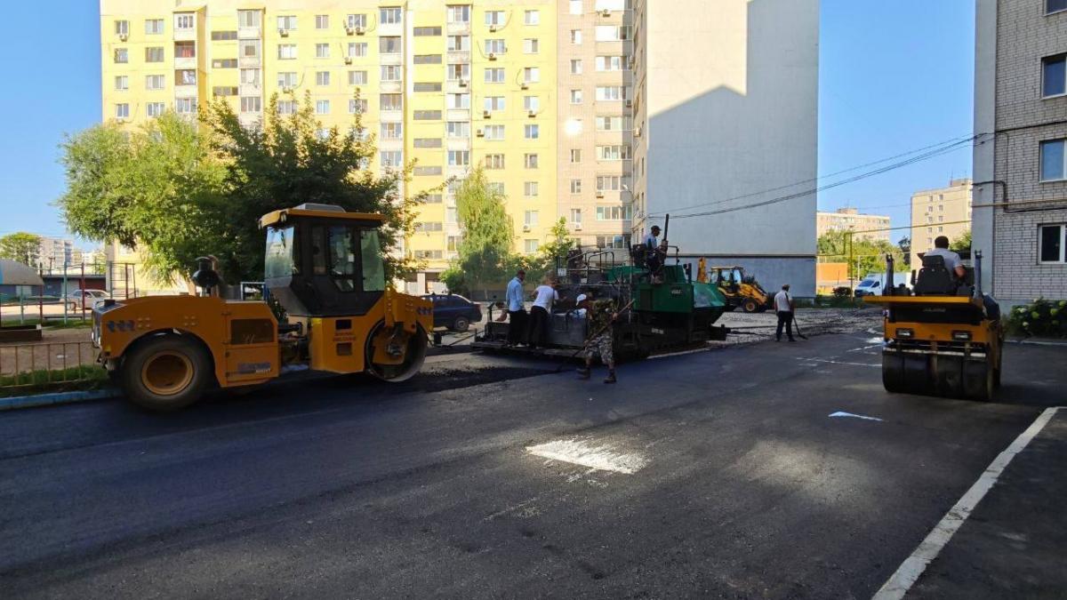 В Энгельсе завершен депутатский проект по ремонту 492 дворов