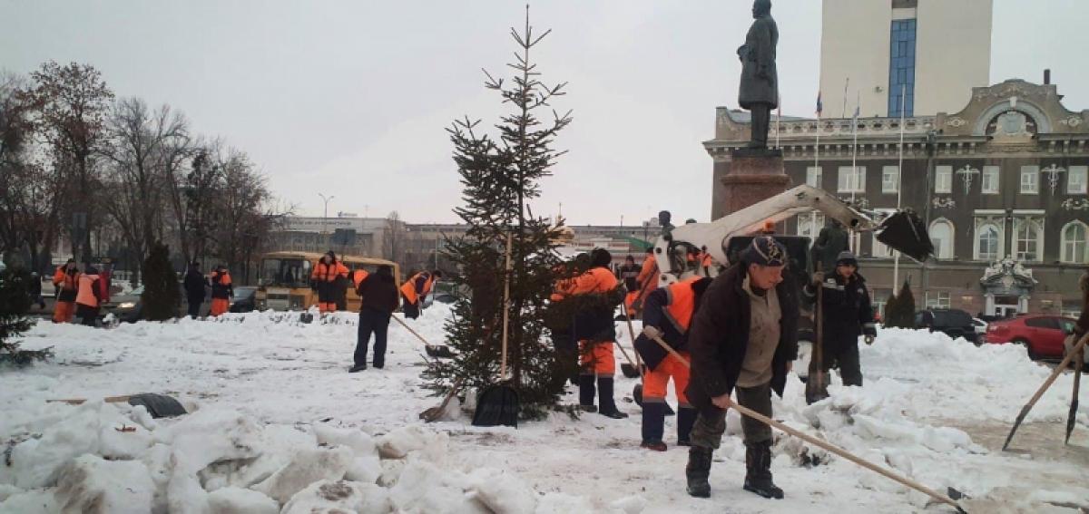 Николай Панков возмущен, что Саратов чистят от здания администрации