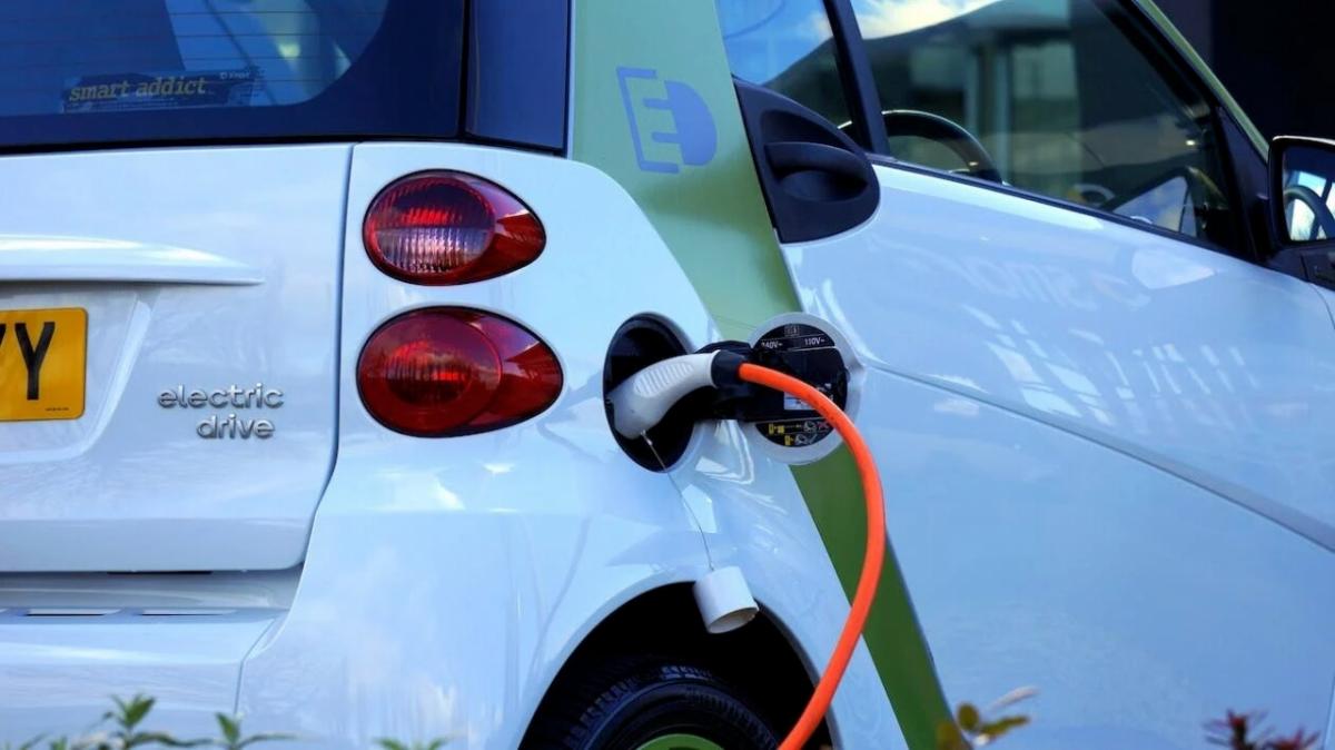 Бусаргин: в Энгельсе начнут собирать электромобили в 2023 году