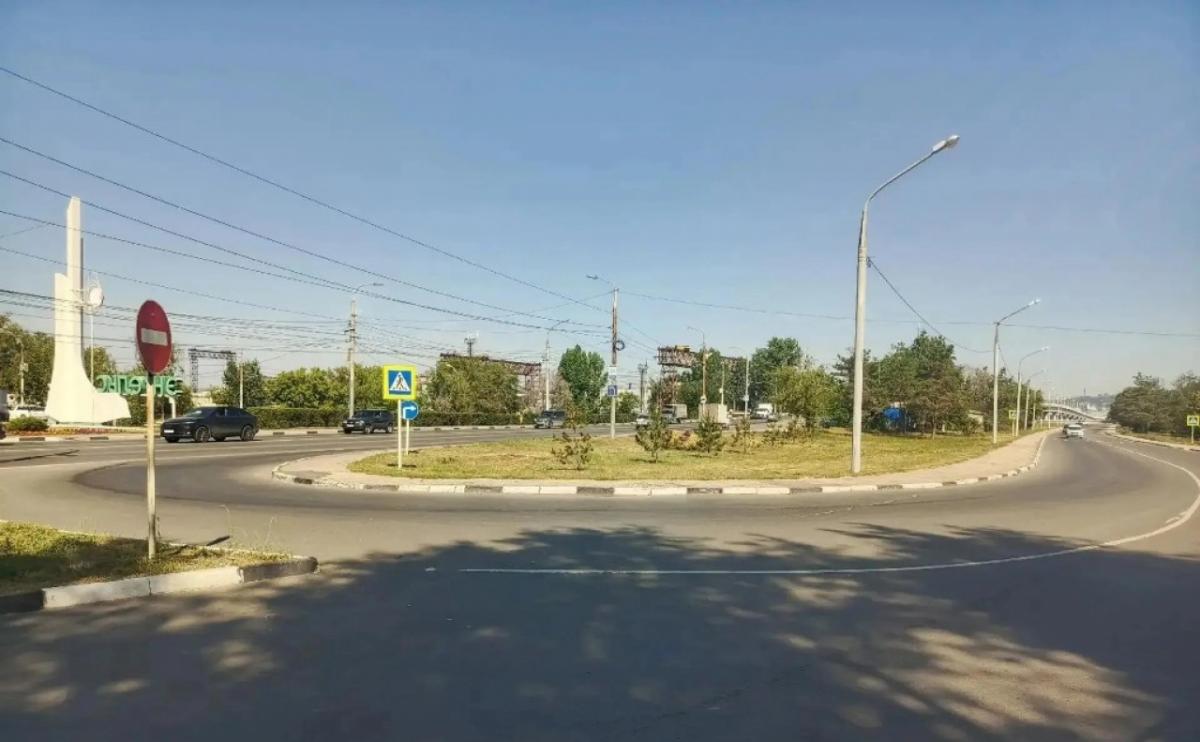 Центральный въезд в Энгельс полностью освободили от незаконных объектов