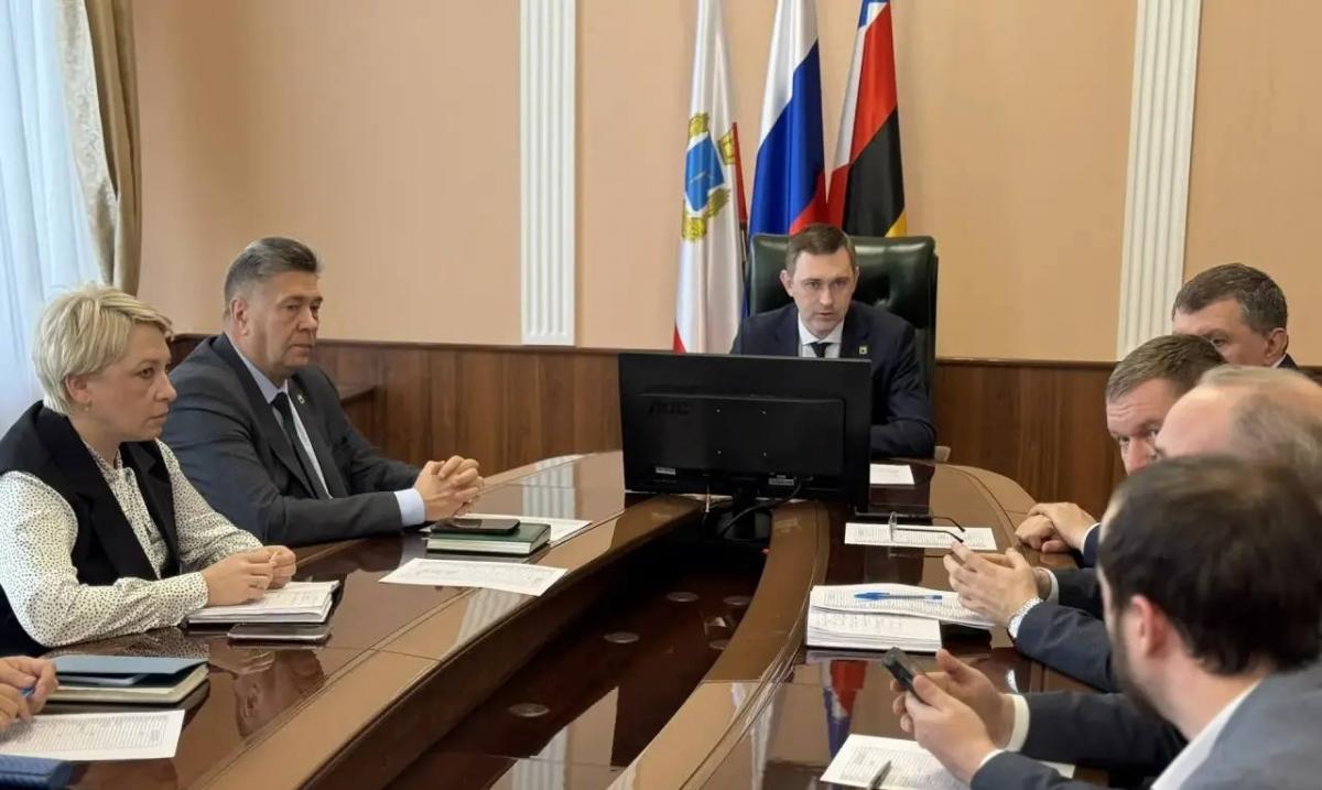 В Энгельсском районе продолжится обустройство современных контейнерных площадок