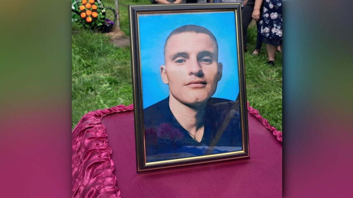 22-летний доброволец Александр Бозриков из Саратовской области погиб в СВО  