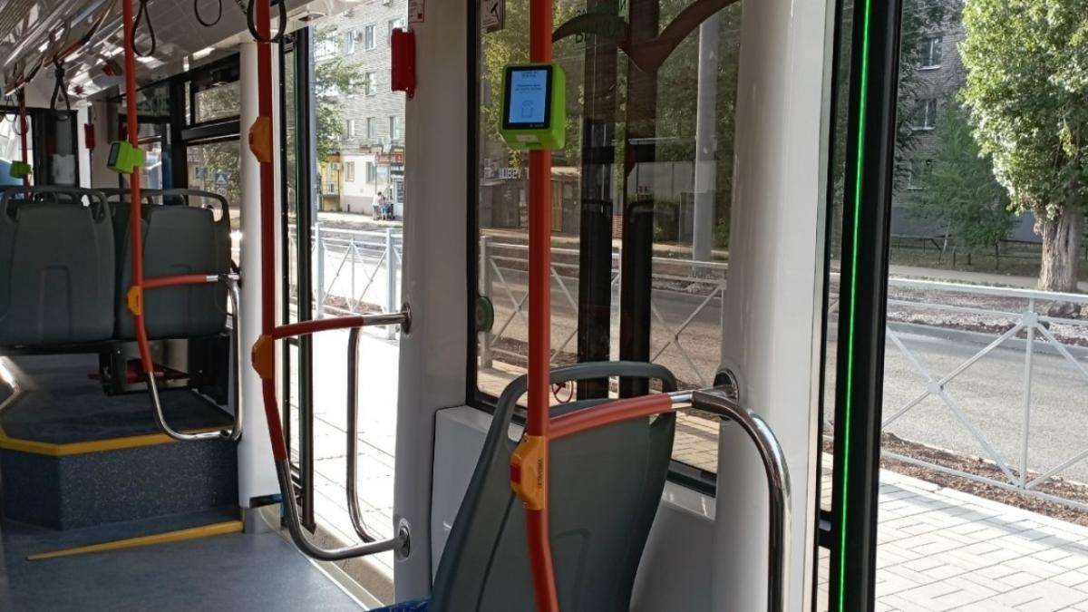 Саратовцев оштрафуют на 2500 рублей за проезд «зайцем» в общественном транспорте