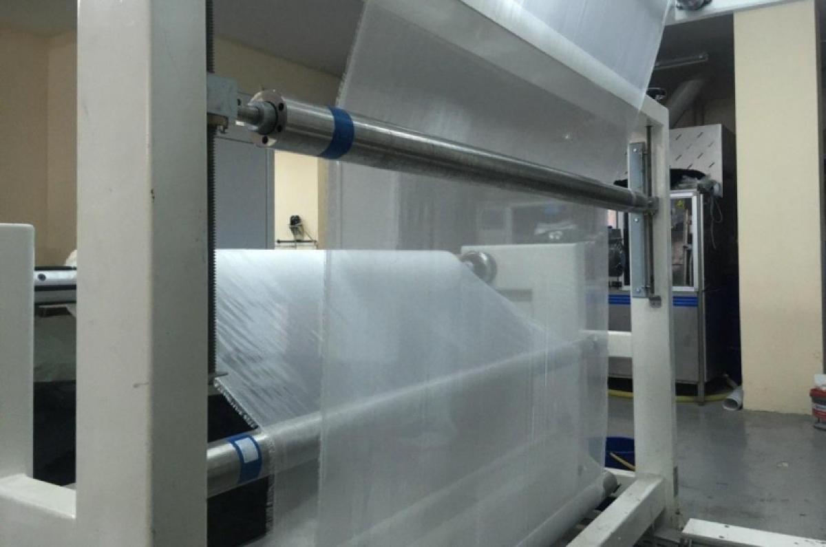 В Саратове начали серийный выпуск оконного фильтра, защищающего от насекомых и загрязненного воздуха