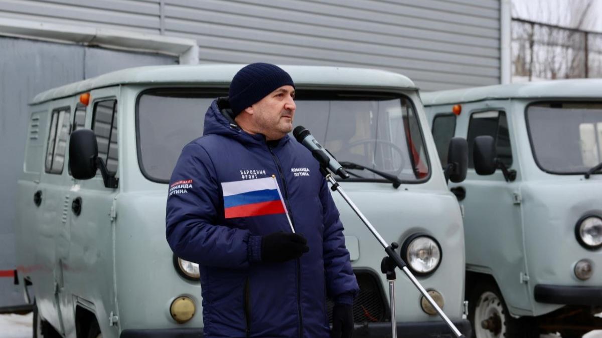 Калинин принял участие в гуманитарной акции регионального Народного фронта