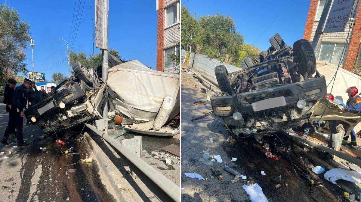 В Саратове погиб водитель врезавшегося в столб грузовика на Новоузенской