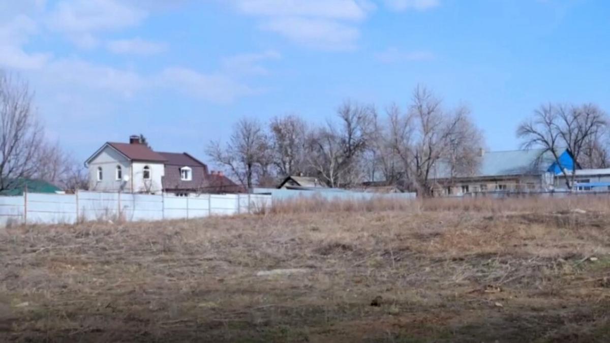 Володин поручил открыть новую ледовую арену в Саратове в сентябре