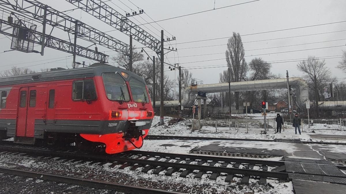 Саратовцам напомнили о правилах безопасного поведения на железной дороге