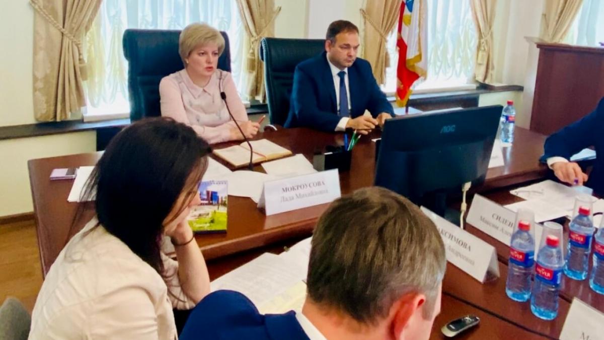 Мокроусова велела ужесточить в саратовских школах контрольно-пропускной режим 