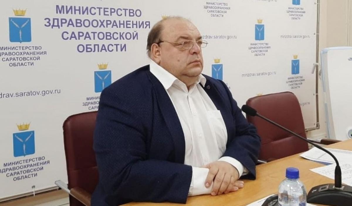 «Легкая утомляемость, температура в норме»: министр Костин рассказал, как чувствует себя после вакцинации от ковида