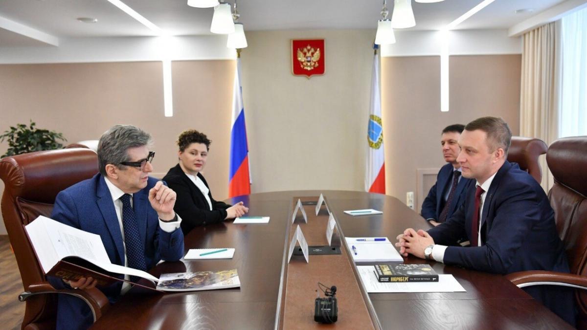 Роман Бусаргин принял режиссера фильма «Нюрнберг» Александра Звягинцева