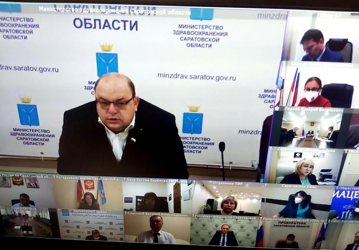 Минздрав сообщил, что вакцины в поликлиниках Саратовской области есть не всегда из-за повышенного спроса